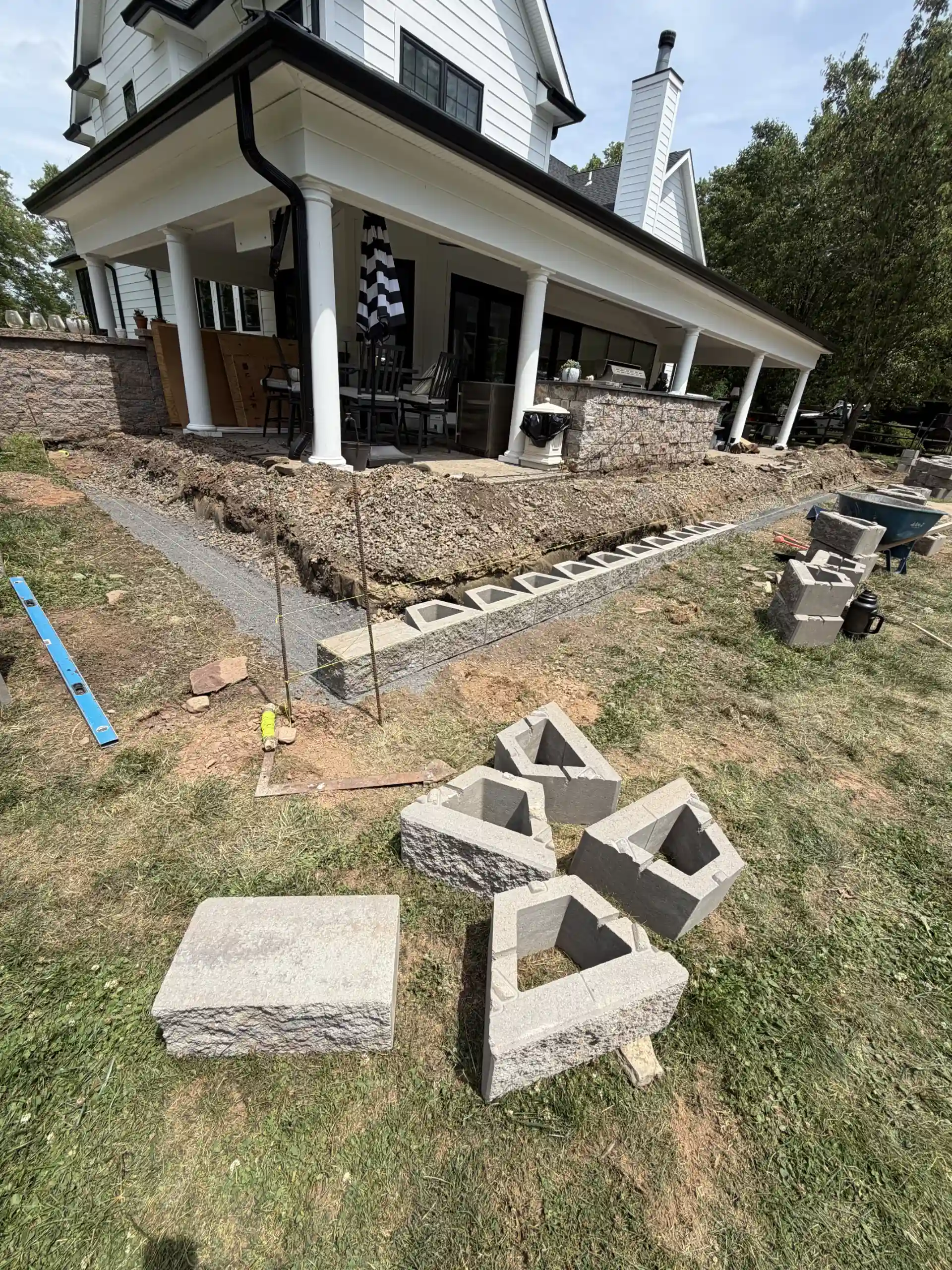 LMC Paver Patios project 11